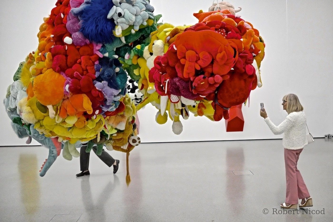 New York — Le hasard donne des jambes aux peluches, MoMA, New York