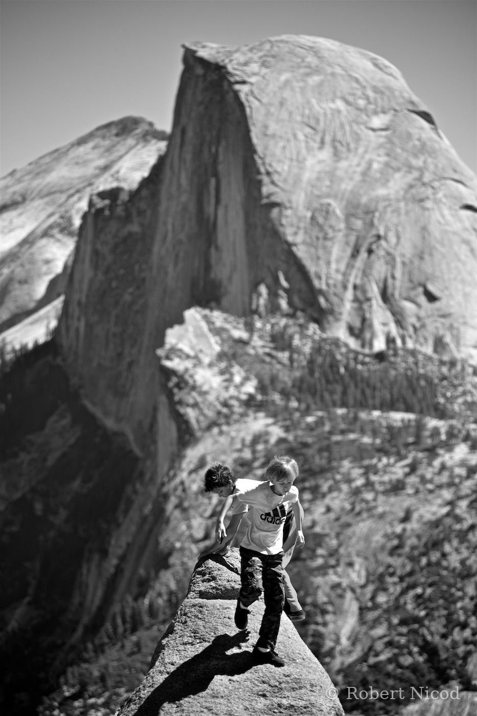 Des touristes à l'Ouest — Audace de la jeunesse, Yosemite Valley, Californie