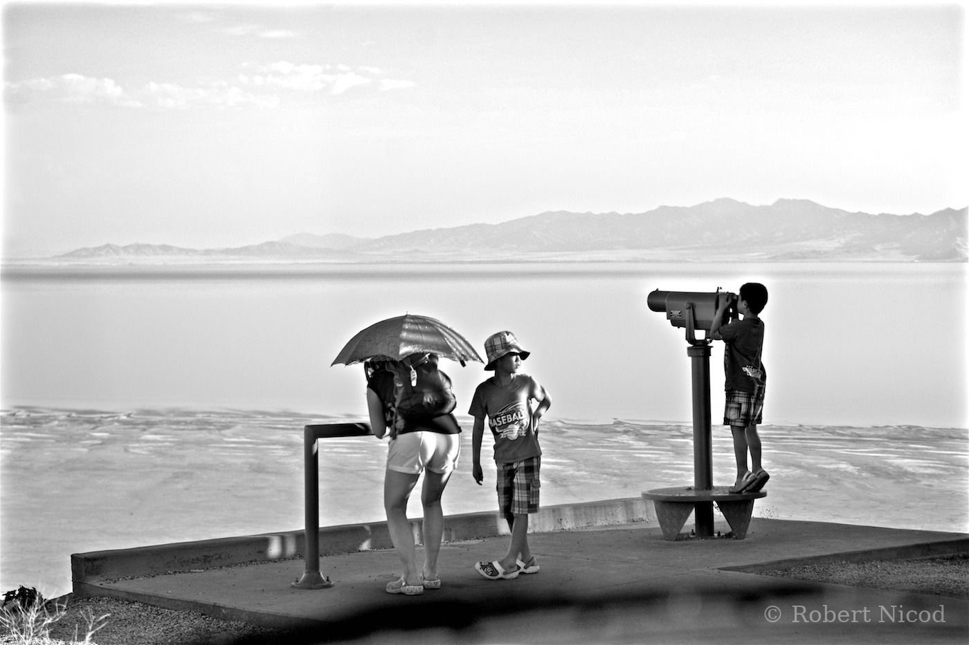 Des touristes à l'Ouest — Devant le vaste horizon, Great Salt Lake, Utah